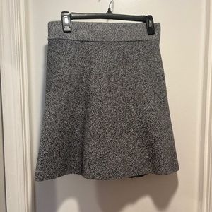 Grey stretchy mini skirt